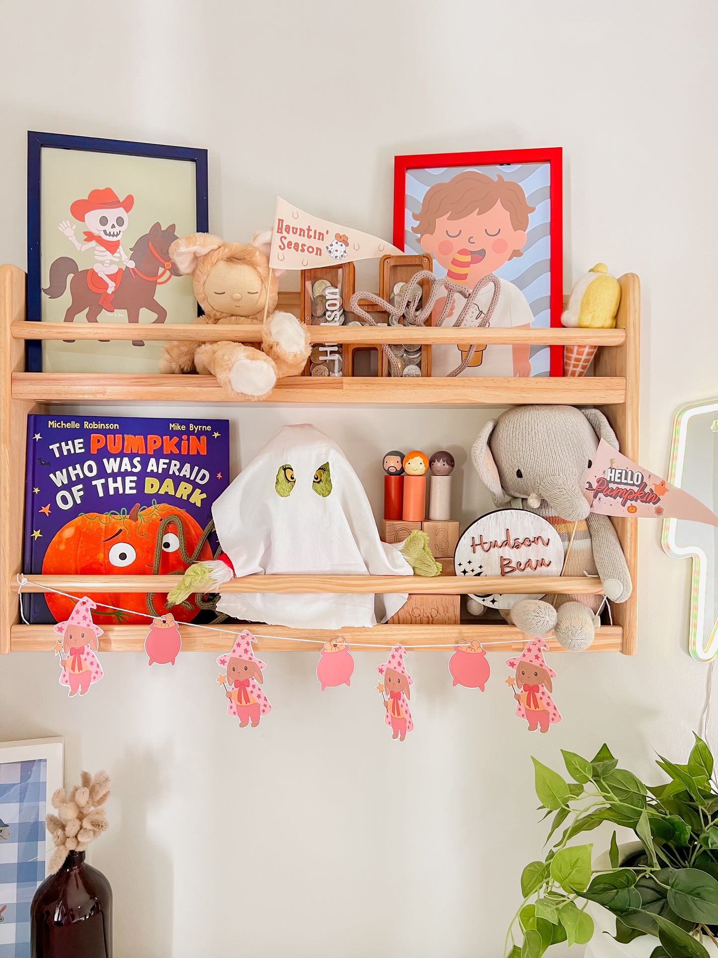 Halloween Mini Pennant Flags