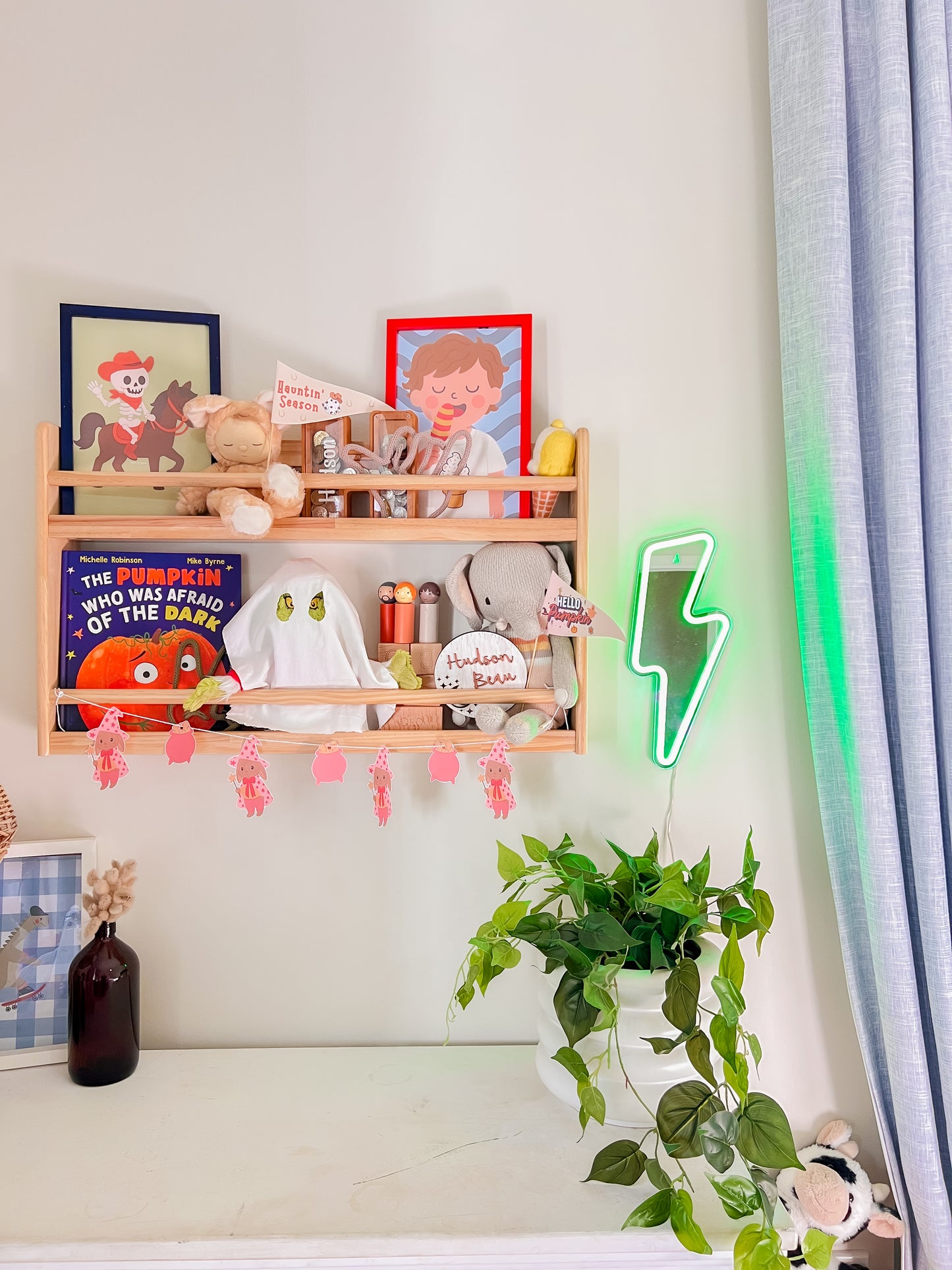 Starry Spell Garland